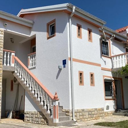 Apartments Galic Nin Exterior photo
