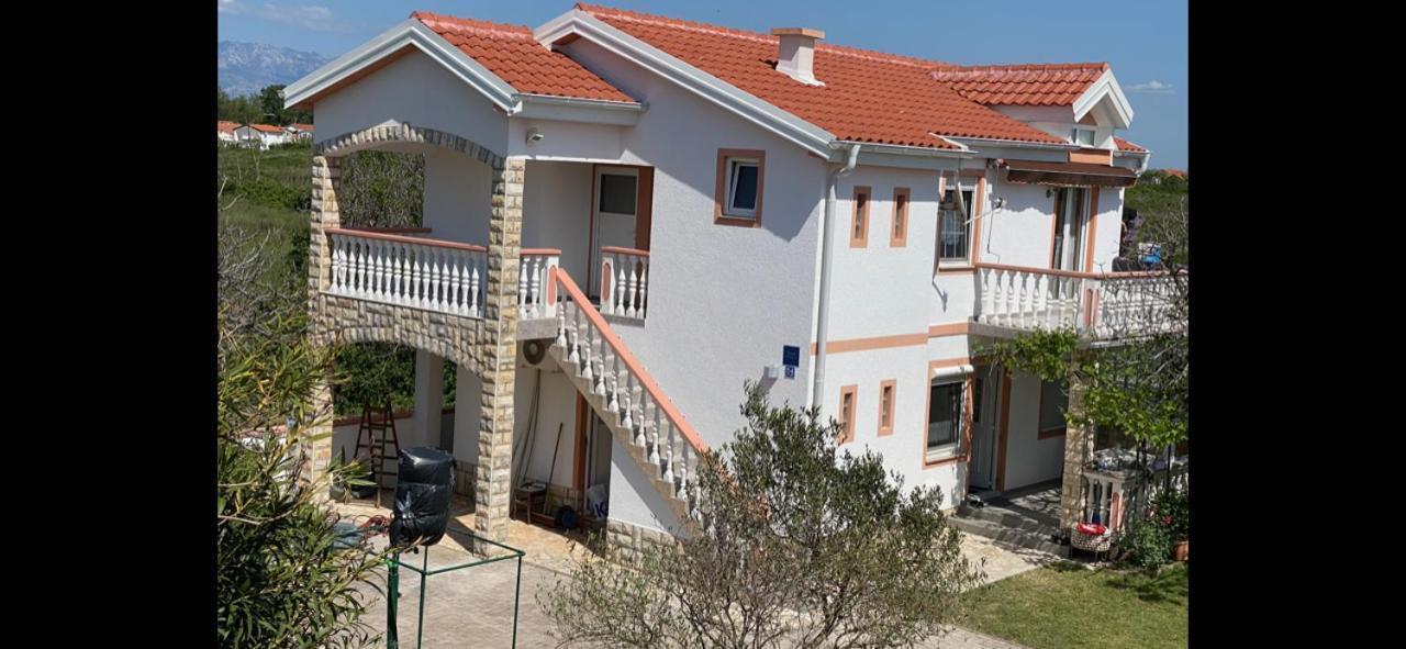 Apartments Galic Nin Exterior photo